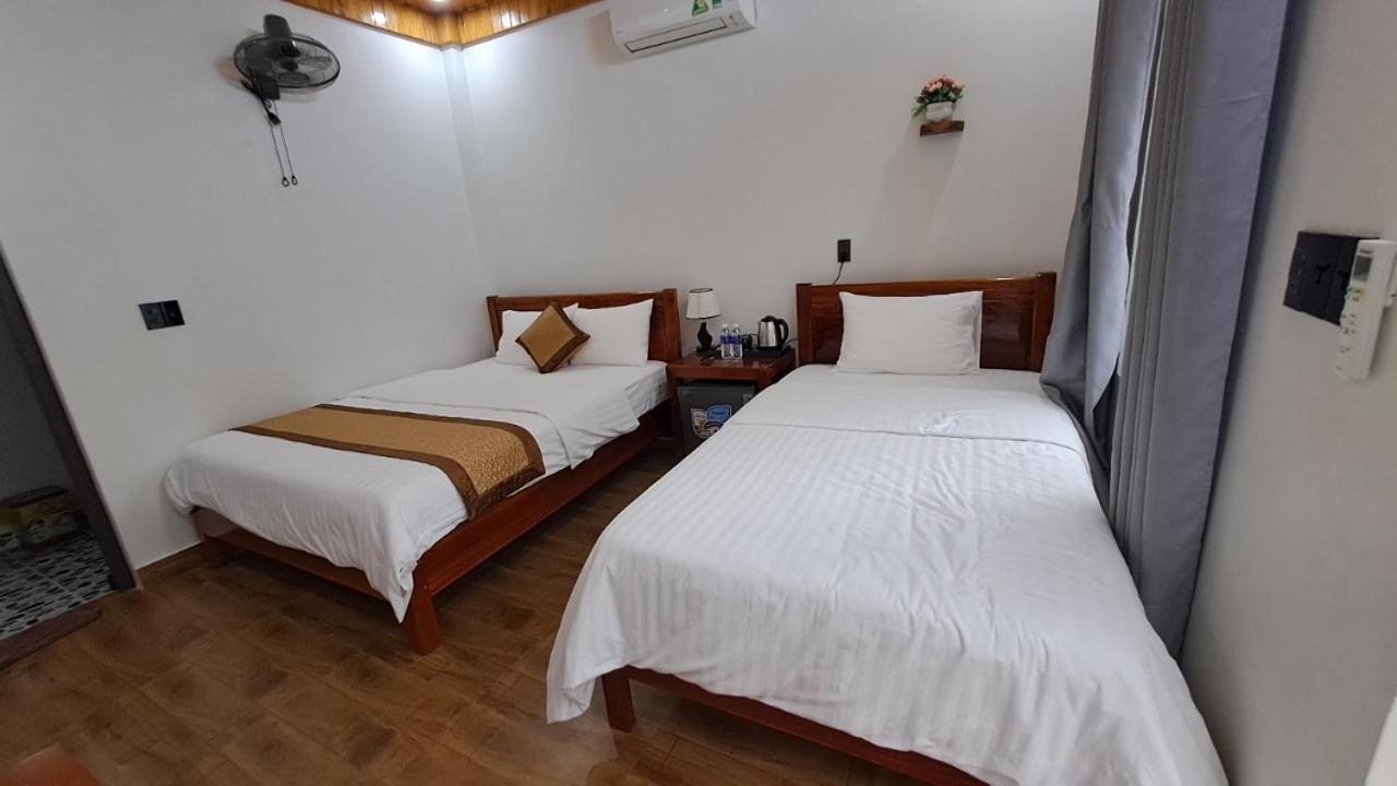 Yolo Pool Bar Villas & Garden Restaurant Phong Nha Buitenkant foto