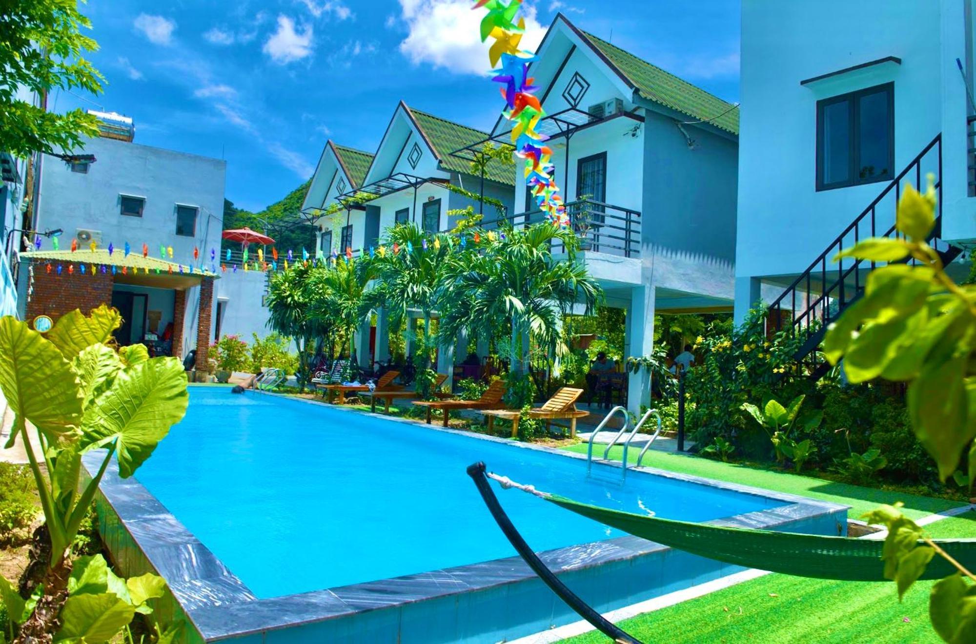 Yolo Pool Bar Villas & Garden Restaurant Phong Nha Buitenkant foto